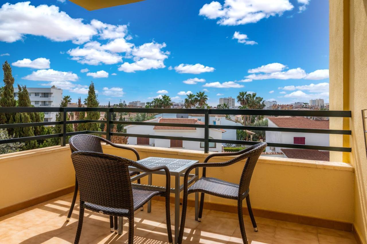 Apto Con Terraza 202 Кала Милор Екстериор снимка